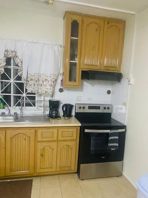 Club Caribbean Apartments Runaway Bay Zewnętrze zdjęcie